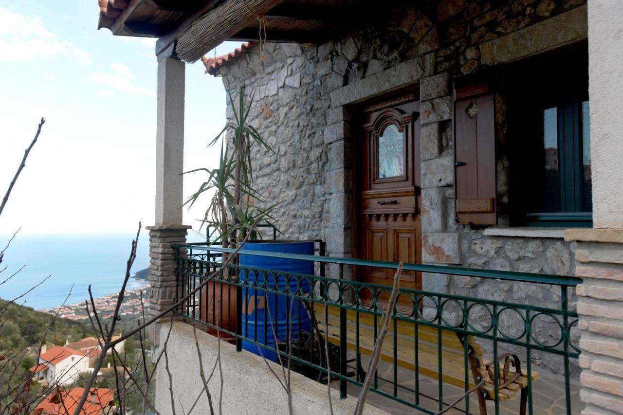 Villa Stone House With Panoramic View à Tirós Extérieur photo